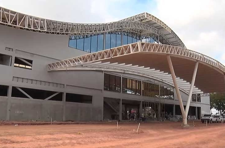 NOVA RODOVIÁRIA: Consórcio pede mais dinheiro e mais prazo para concluir obra