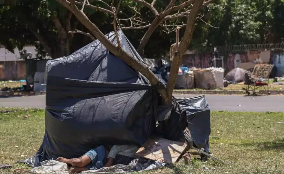 Número de pessoas em situação de rua no país aumenta em 25%